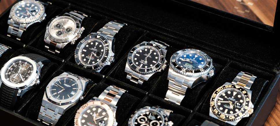 Selezioniamo accuratamente i più prestigiosi orologi di secondo polso, massima qualità, patto di riacquisto.