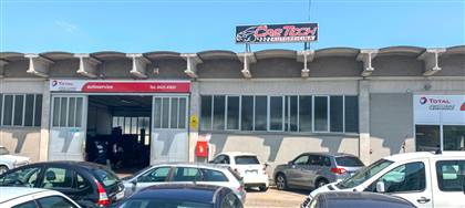 Scegli Car Tech Racing e viaggia in sicurezza: check-up auto, tagliando, ricarica clima, diagnosi elettronica, servizio pneumatici e professionalità.